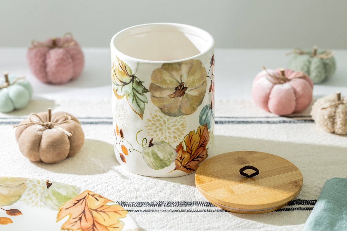 Fall Pumpkins with Leaves Canister with Bamboo Lid 1.9 Quart - The Country Rabbit Gifts & Décor