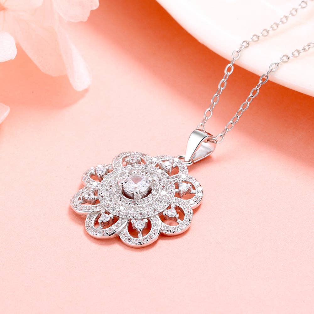 Sterling Silver Vintage Flower Pendant Necklace - The Country Rabbit Gifts & Décor