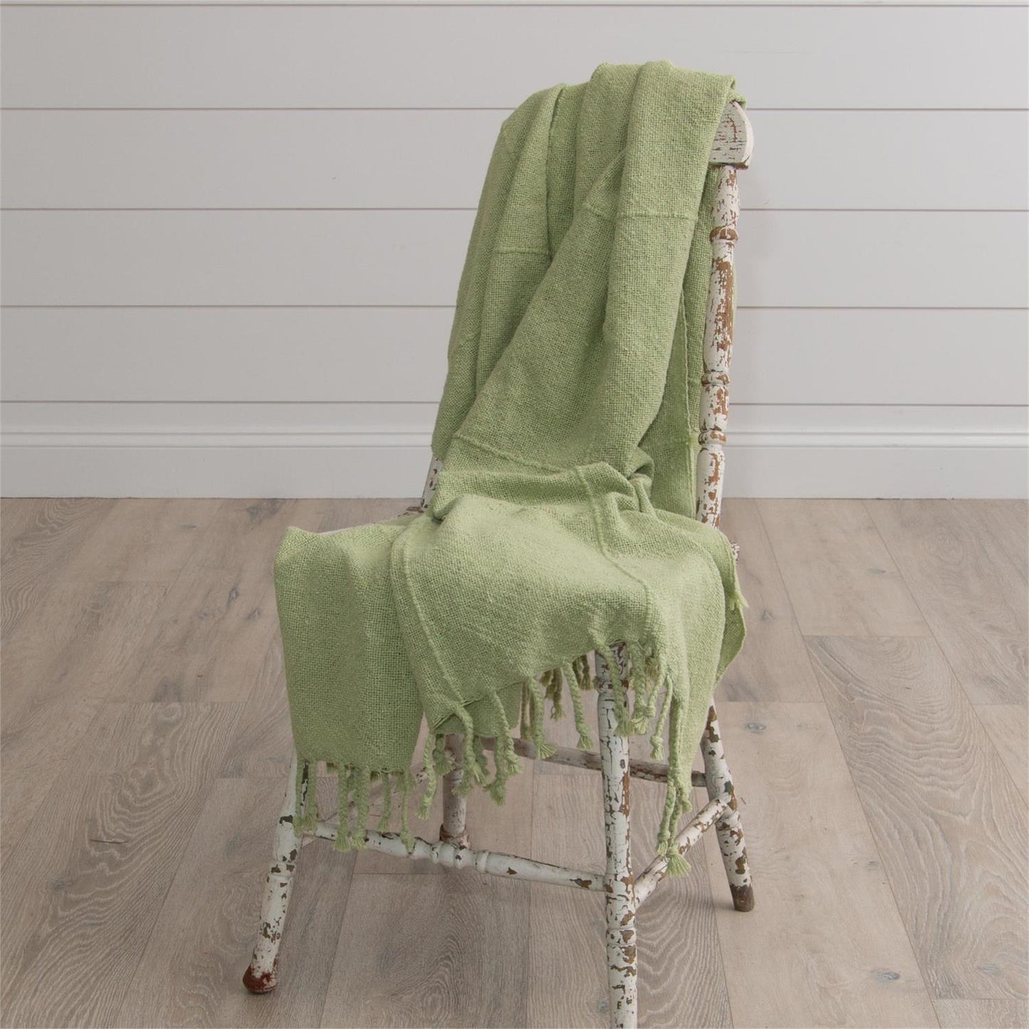 A314 Green Throw with Tassels - The Country Rabbit Gifts & Décor