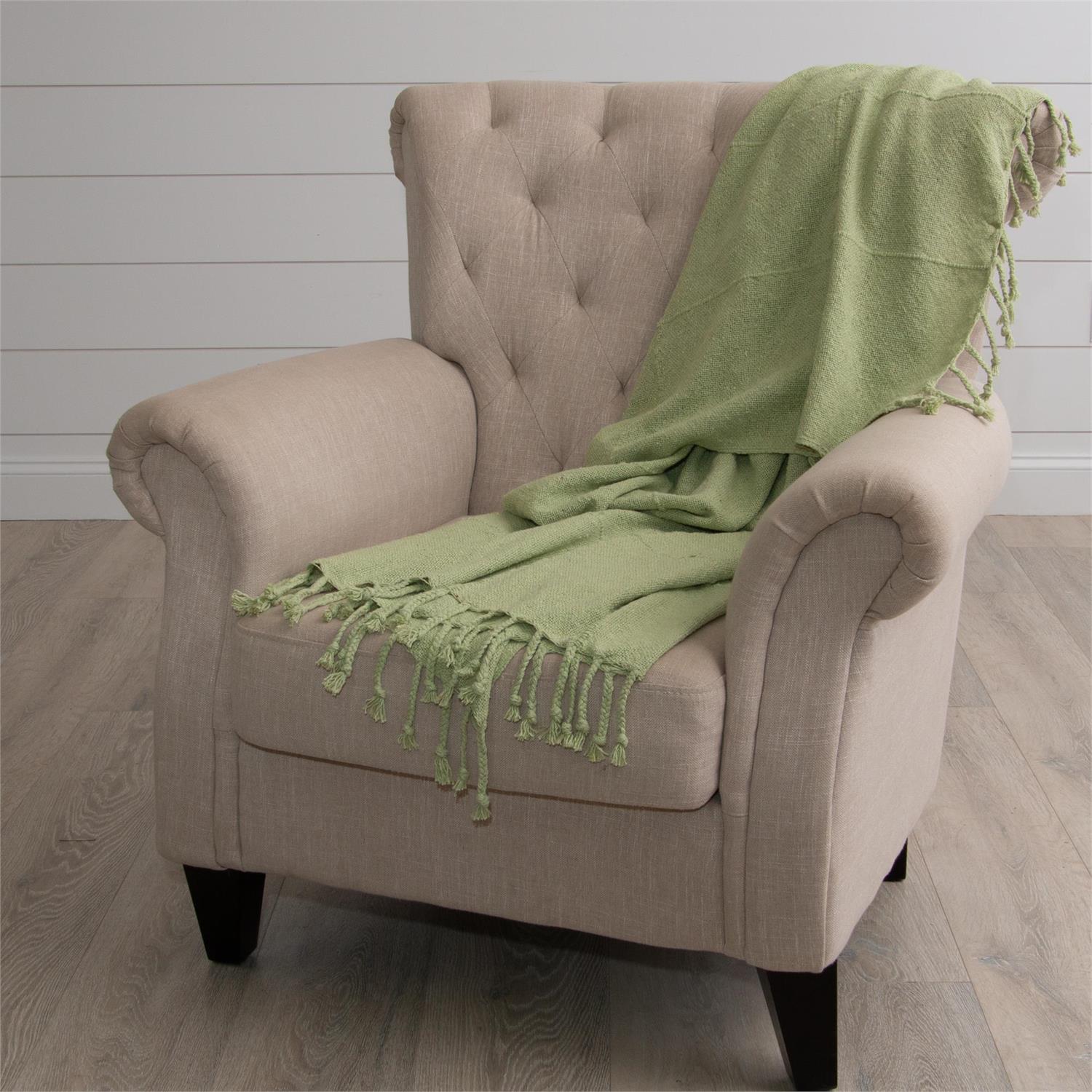 A314 Green Throw with Tassels - The Country Rabbit Gifts & Décor