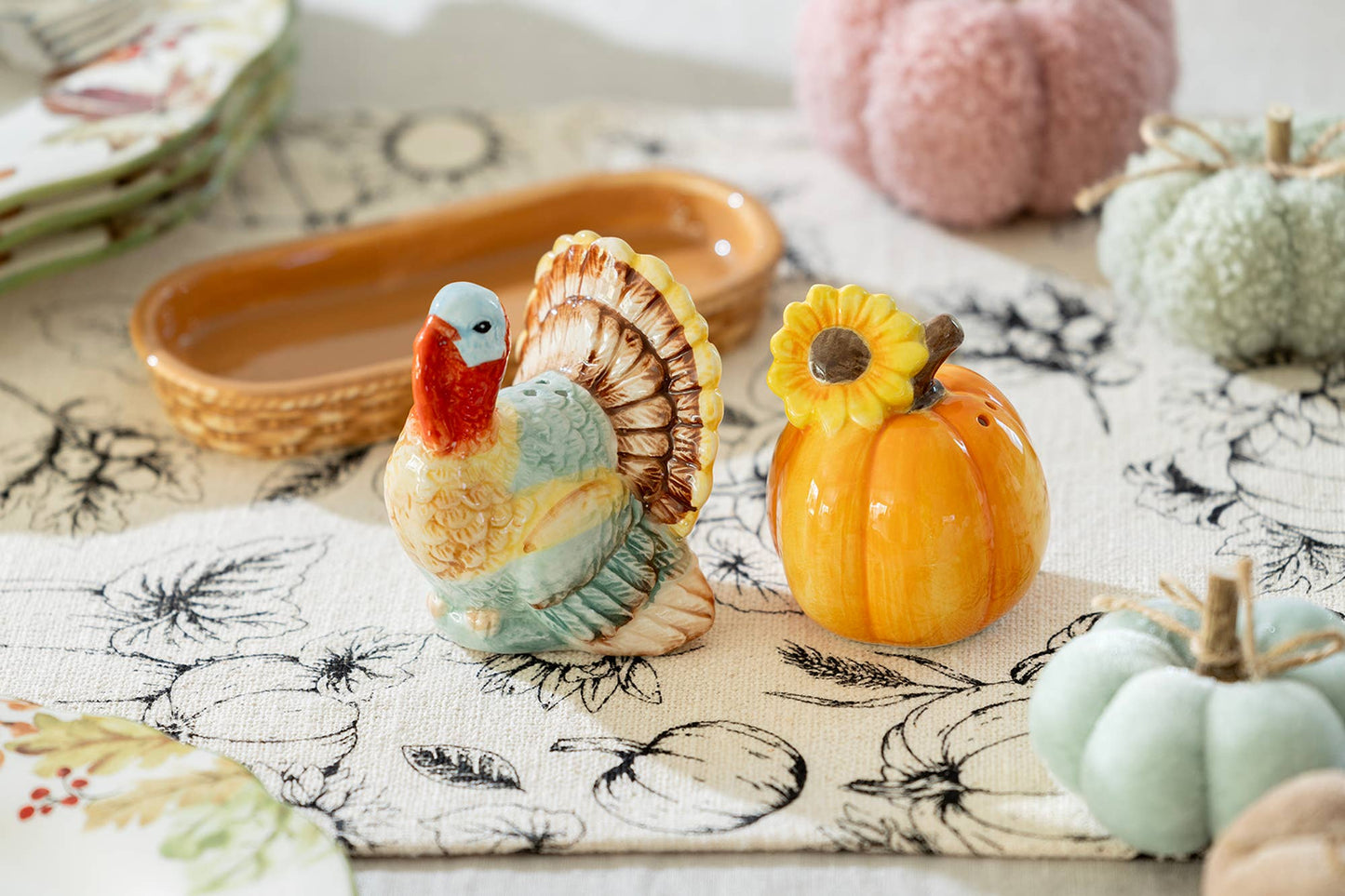 Turkey and Pumpkin Salt and Pepper Shaker Set - Gift Boxed - The Country Rabbit Gifts & Décor